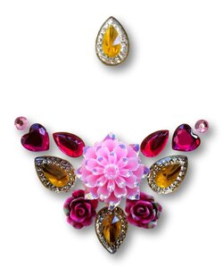 Gemcluster_Bling_Jewel_Resin_Flatback_Lotus_Roses_Roos_Gold_Goud_Diamond_Sieraden_Kindergrime_Sminkies